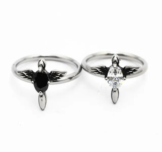 

Size 4~9 Cool Mini Angel Wings Ladies Ring With Black Clear Stone 316L Stainless Steel Jewelry Biker Band Ring