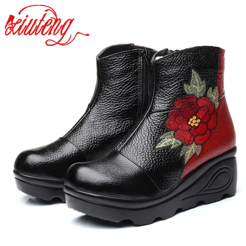 Xiuteng Size 35-40 2020 New Ankle Women’s Boots Winter Embroidery Shoes Woman Outdoor Western Flat Heels Female Platform Boot
