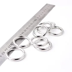 5 Pcs/ Lot small O shape Outdoor metal mini Carabiner keychain Lock Hung Superhard Mountaineering Hung Outdoor Rope Buckle 5 Pcs/ Lot small O shape Outdoor metal mini Carabiner keychain Lock Hung Superhard Mountaineering Hung Outdoor Rope Buckle
