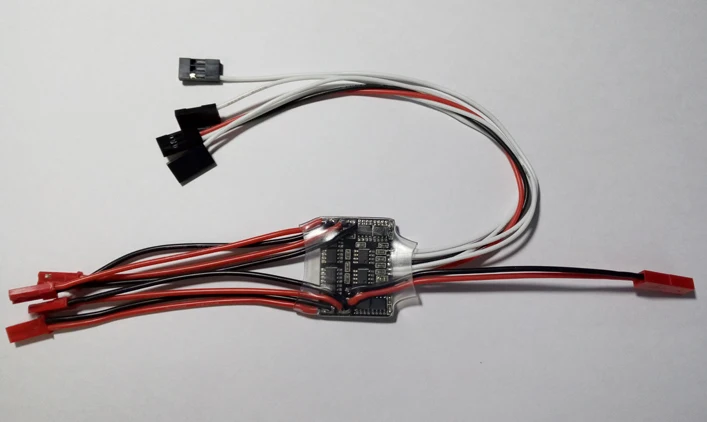 

Mini 8A 4CH Bidirection Brushed ESC 2 Way Mix Control 3.5-9.6V Speed Driver f RC Tank 1:35/1:48 w/ n20/n30/n50/130 Motor