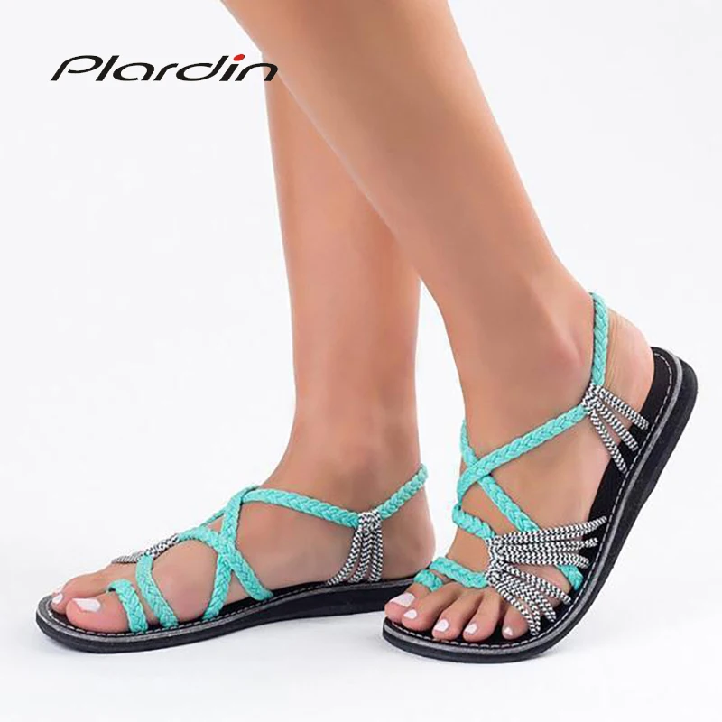 

Plardin Buckle Strap Plus Size Flip Flops Platform Women Sandals Casual Beach Shoes Woman Slip On Flats Plus Size Fashion Shoes