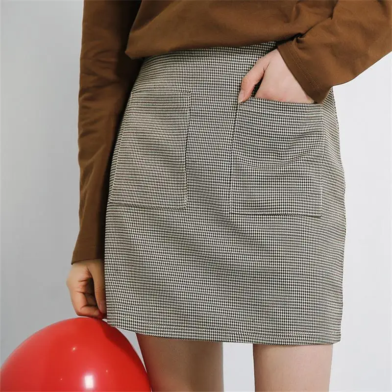 

Women's Skirts Japan Punk Kawaii Ulzzang Spring New Retro Color Striped Pocket Lattice Skirt Female Harajuku Cute Button Women