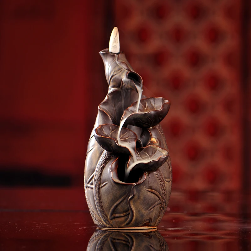 Is invisible back censer ceramic antique sandalwood incense smoke stove floating lotus creative burner ornaments |