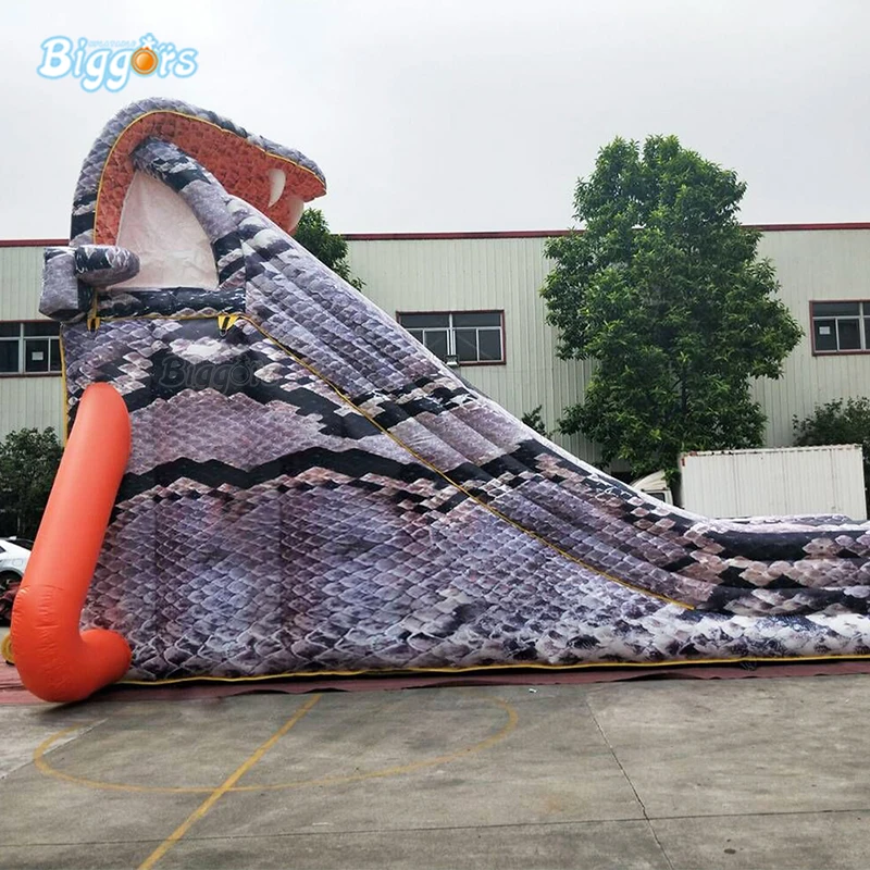 inflatable snake slide (1)
