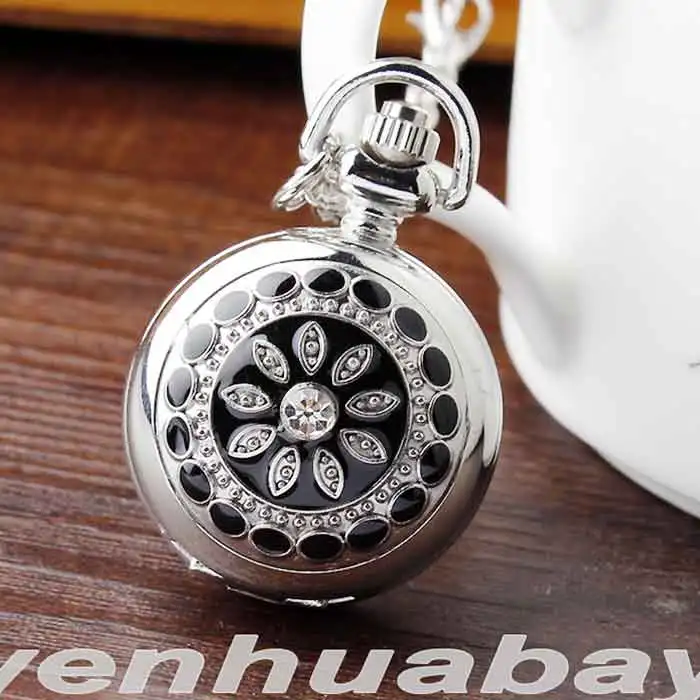 

Fashion Silver Bronze Flower Design Necklace Pendant Chain Women Men Quartz Pocket Watch