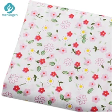 Розовый цветочный хлопок ткани для маленьких девочек платья для шитья фартук нагрудник младенческой постельные принадлежности кукла ткань DIY ткани рукоделие материал
