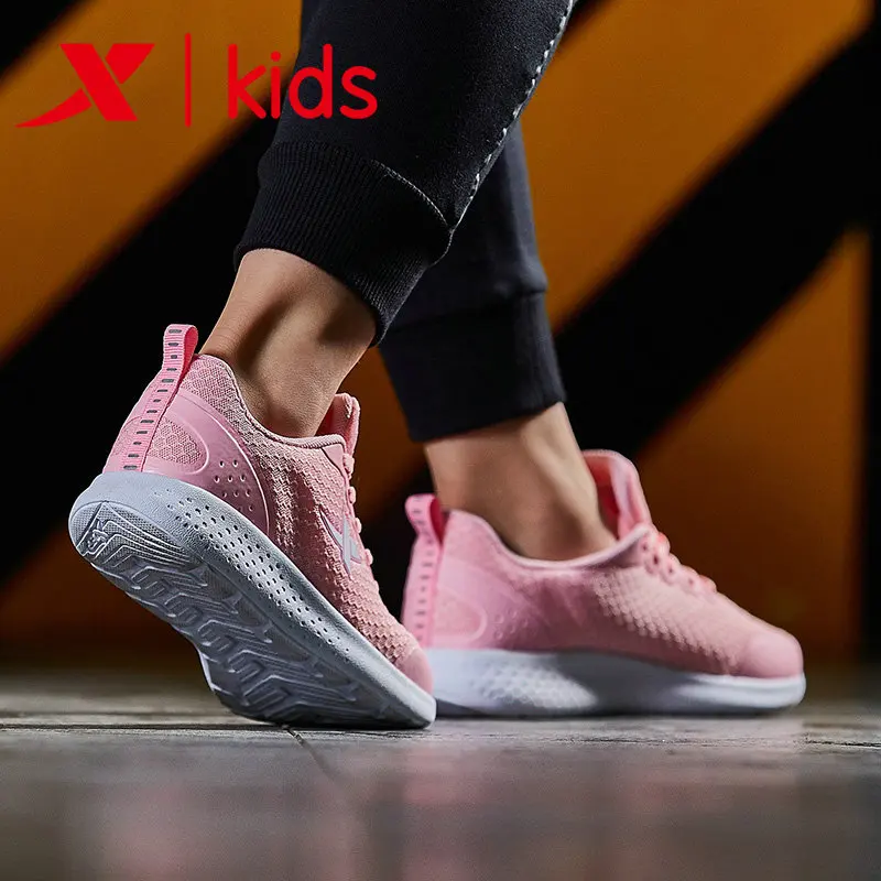 682314119002 Xtep 2019 summer children's shoes girls running shoes big children's sports shoes girl running shoes 682314119002 Xtep 2019 summer children's shoes girls running shoes big children's sports shoes girl running shoes