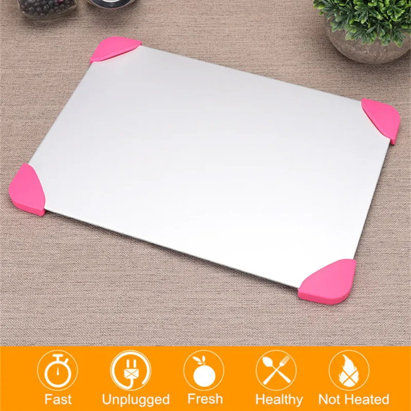 Household Rapid Defrosting Tray Frozen Food Meat Fruit Aluminum Fast Thaw Plate Board with Rubber Pads Kitchen Gadget Tool Household Rapid Defrosting Tray Frozen Food Meat Fruit Aluminum Fast Thaw Plate Board with Rubber Pads Kitchen Gadget Tool
