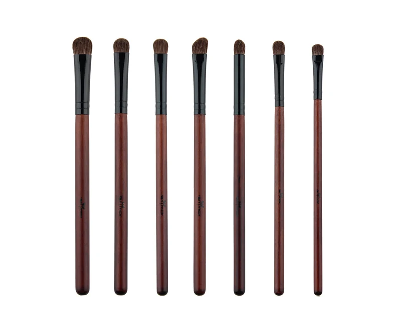 makeup brushes (2)