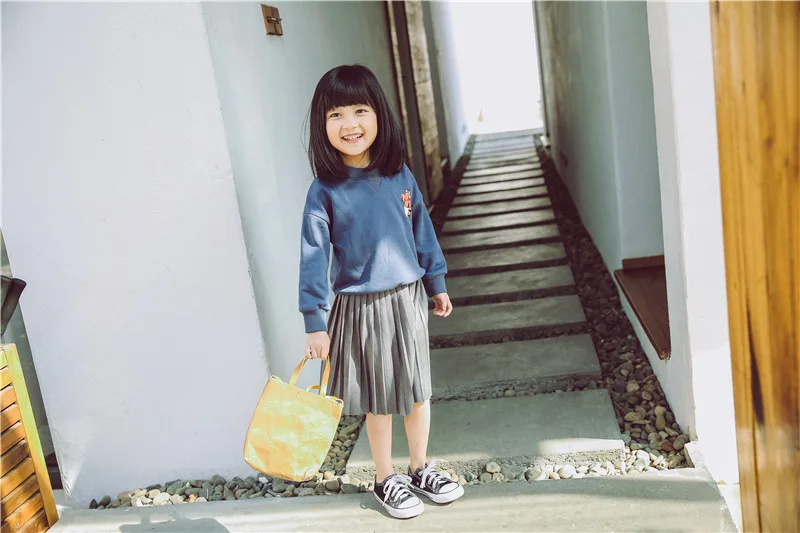 Hot sale New Fashion 2018 autumnCute Velvet Child Skirt Kids Pleated Skirt Smooth Skirt Toddlers Children Baby Girls Skirts (20)