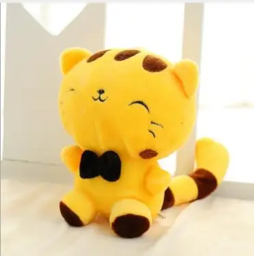 

WYZHY Mixed color delivery big face cat figurine creative plush toy wedding gift 15cm