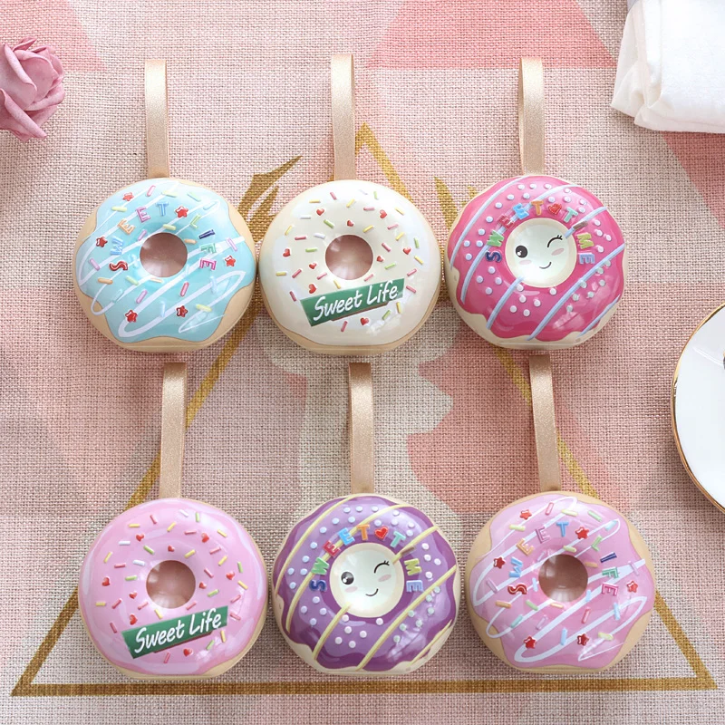 

Donut wedding candy box European creative wedding tinplate personality Korean baby full moon tin box candy box5 packs