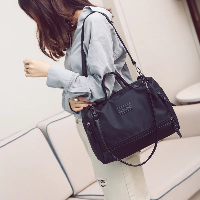 

Cosmetic bag lady small portable waterproof cute makeup bag Cow cargo! big cosmetic bag, super bag color nice Attractive pink