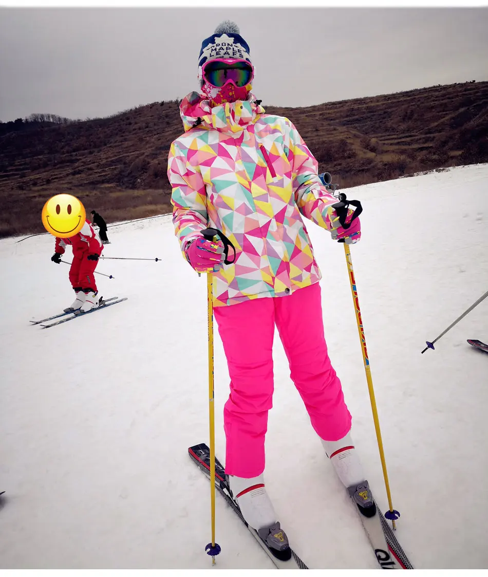 Женские лыжные костюмы для снежных лыж и одежда для занятий сноубордингом водонепроницаемые теплые зимние лыжные куртки для сноубординга женские бренды