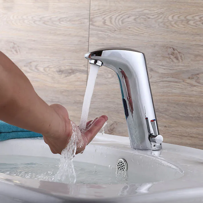 

Automatic Sensor Kitchen/Sink/Basin Mixer Tap Faucet Chromed Polished Finish(cold&hot water) 8901