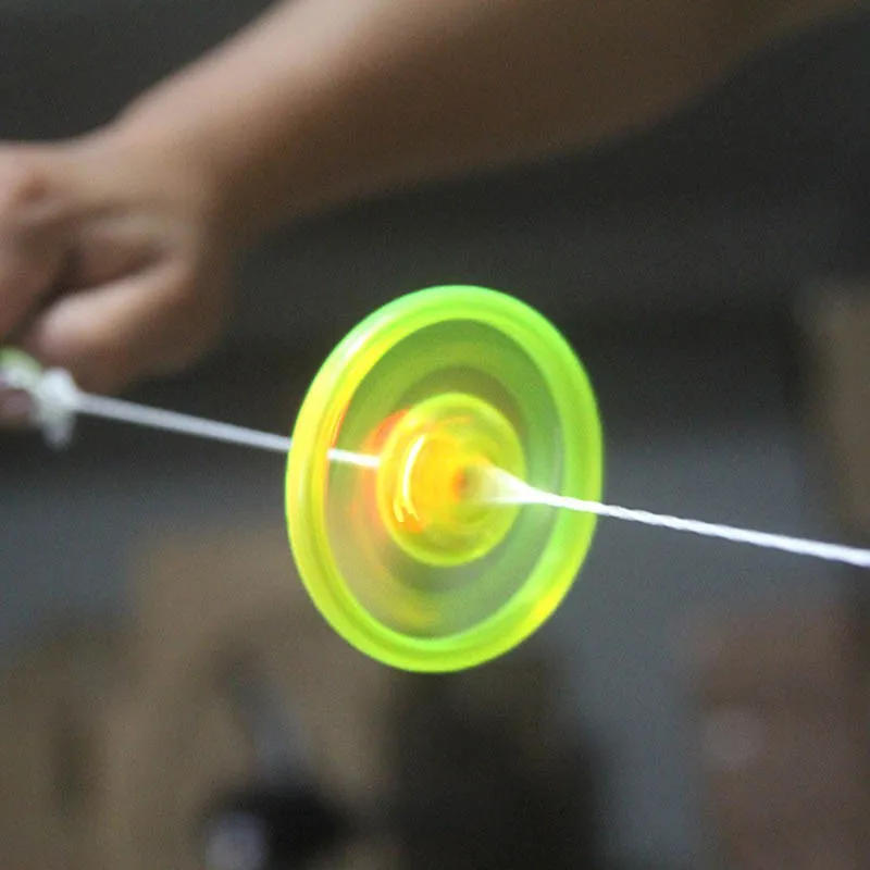 

Basket Lumineuse Hand Pull Luminous Flashing Rope Flywheel Toy Led Light Up Toys Novelty for Children's Birthday Funny Gift