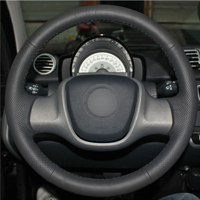 

Top Leather Steering Wheel Hand-stitch on Wrap Cover For Benz Smart Fortwo