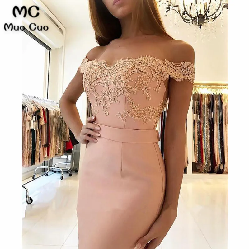 Charming Lace Appliques Curved Sweetheart Off The Shoulder Mermaid Bridesmaid Dresses4