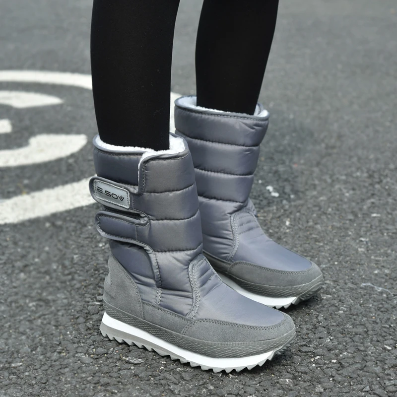 Online Hombres botas de nieve f2018 invierno mantener calientes zapatos de piel felpa caliente antideslizante impermeable hombres invierno plataforma 8h01