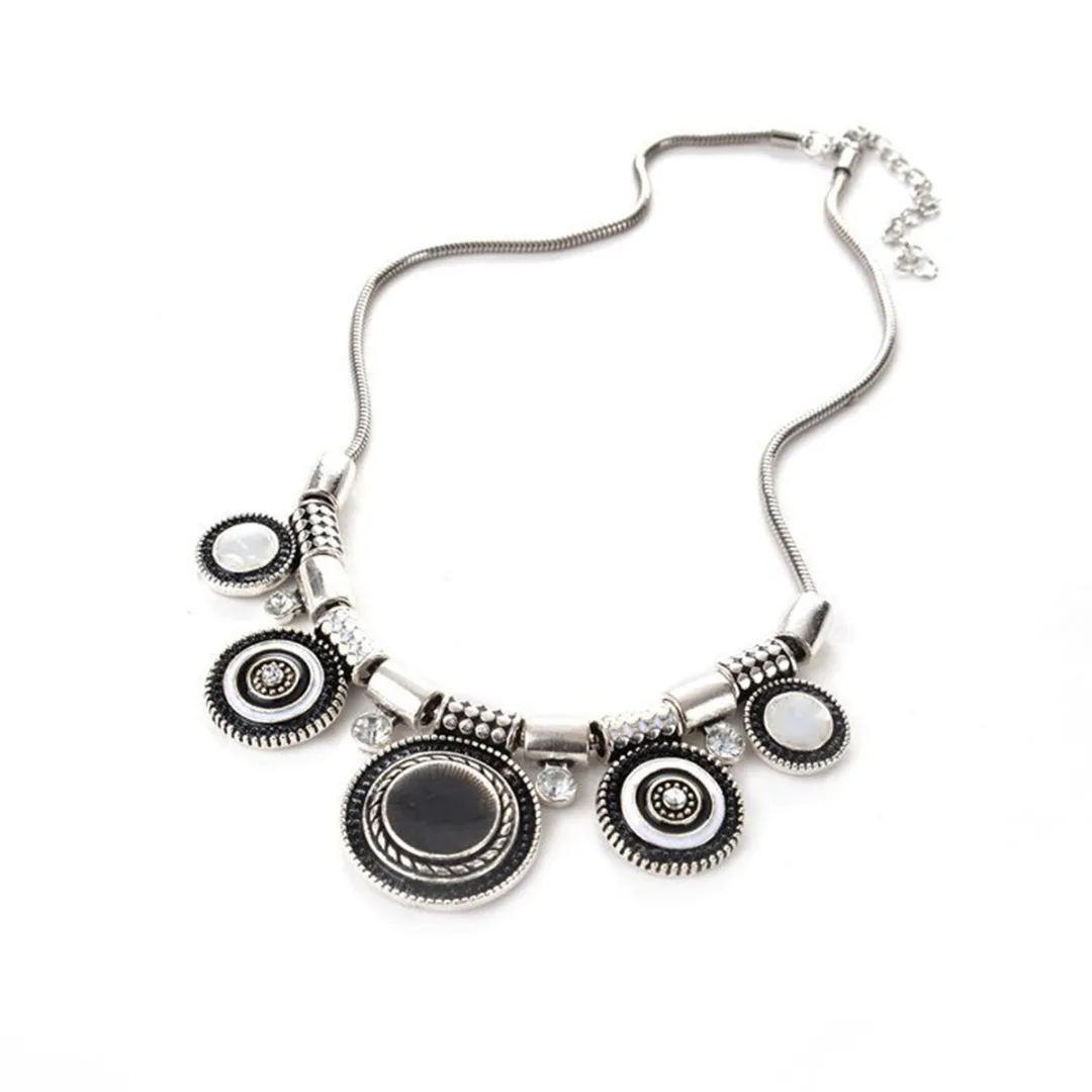 Vintage Charms Multi Color Round Pendant Necklace Bohemia Rhinestone Beads Long Chain Necklace collier For Women Summer Jewelry