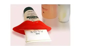 

100pcs/lot creative style lips toothpaste squeezer ream Squeezer Home Tube Squeezer plastic eco-friendly squeezer