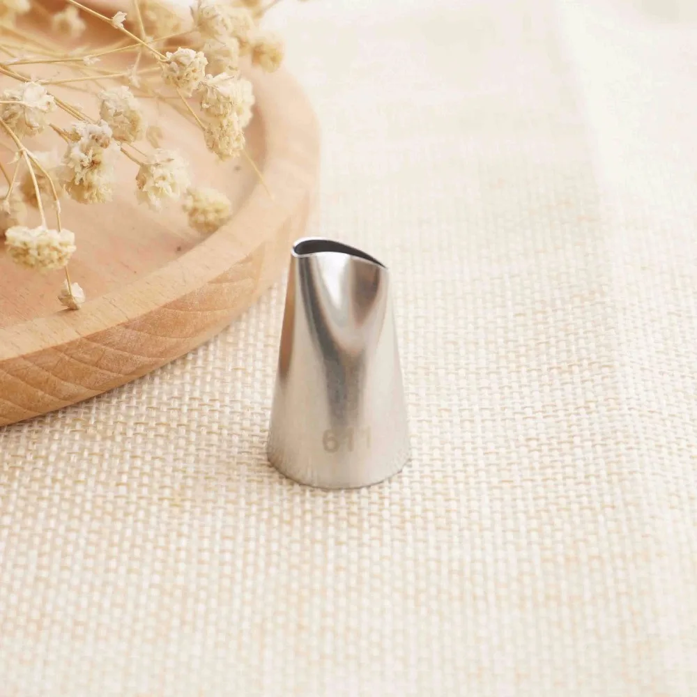 

#611 Cake Cream Decoration Tips Freesia Piping Nozzle Stainless Steel Pastry Nozzle Cake Piping Tools Create Pinecone