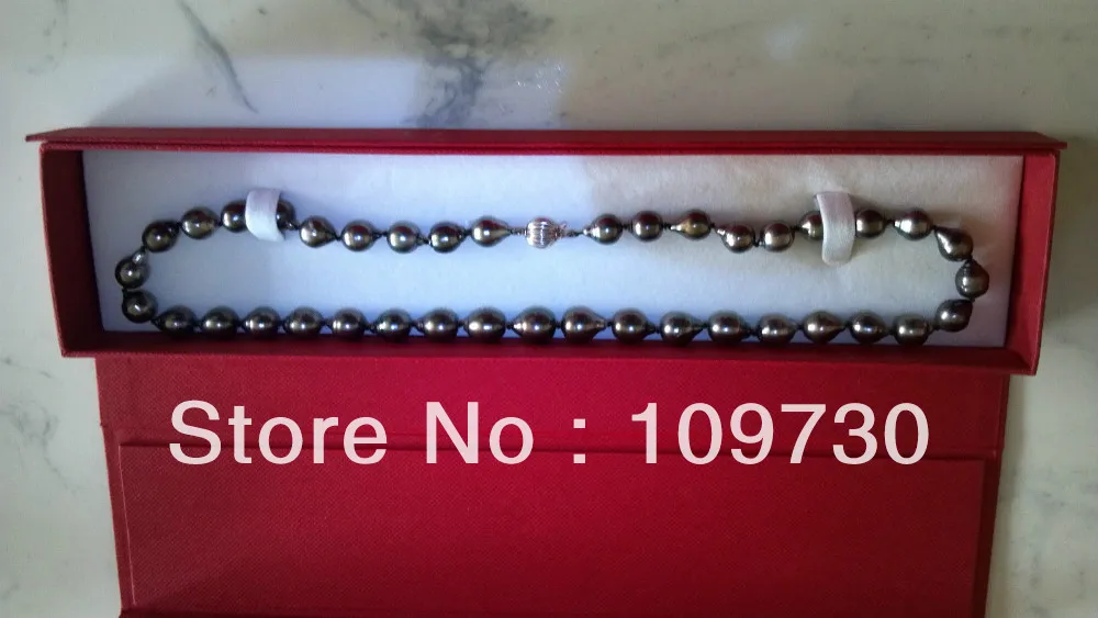 

Jewelry 001090 Tahitian Black Pearl Necklace 8-10mm on 18" strand