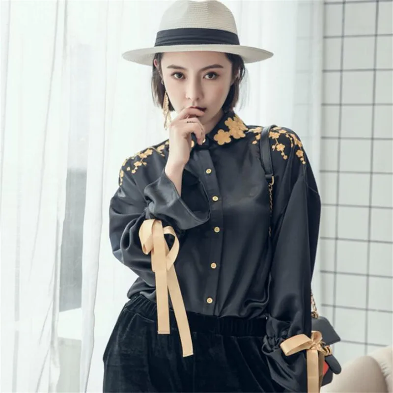 Women Blouses Ladies Floral Embroidery Blouse Long Sleeve Casual Vintage Blouse Women Femininas Women Top Black  Ma253