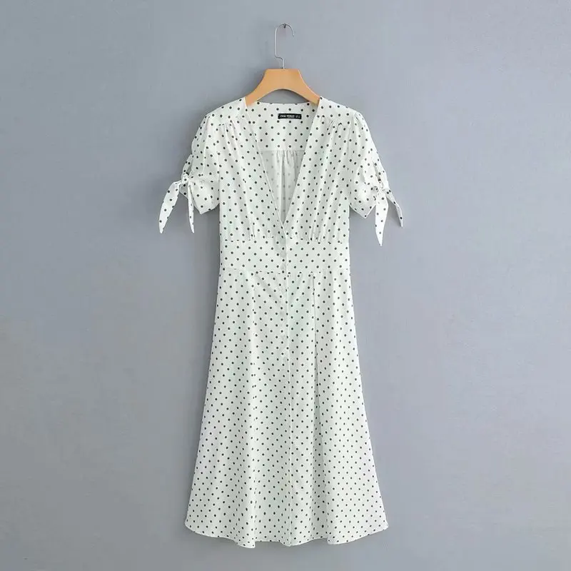

Popular new XQ9-50-9028 Fashion Point Dresses in Europe and America