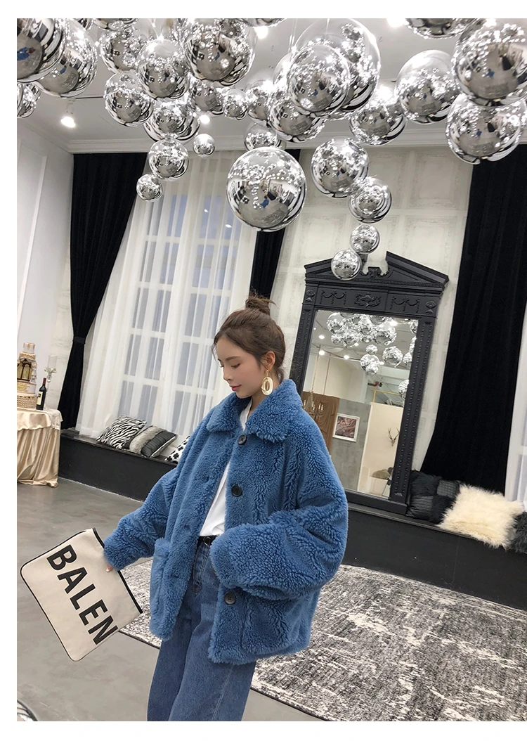 Cheap Women Wool Coats 2018 Fashion Winter Lambs Fur Loose Big Code 100%Wool  Overcoat   Fur Multiple Colors 5