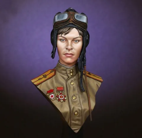 Масштаб 1/10 неокрашенный бюст из смолы WW2 Советский Союз Женский Герой танк ручная