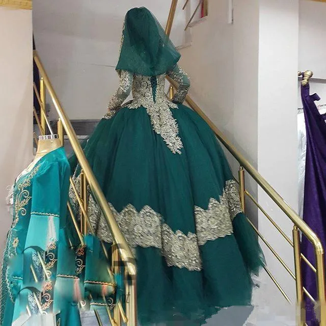 Мусульманское охотничье бальное платье Свадебные платья с золотыми кружевными аппликациями Длинные рукава с хиджабом размера плюс свадебные платья невесты