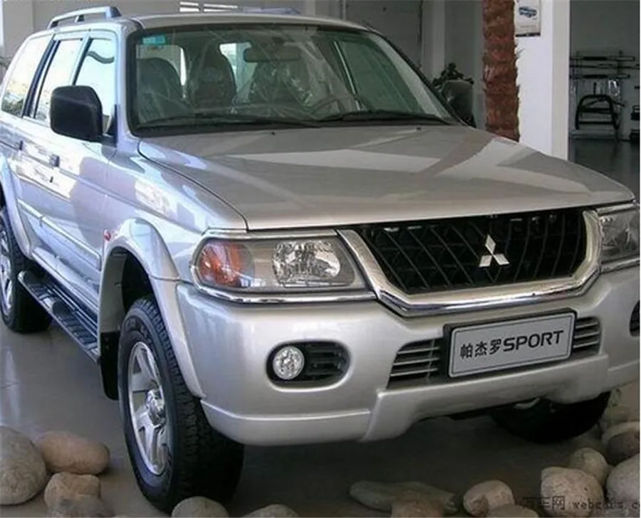 Для Montero sport противотуманная фара для 2000-2004 Mitsubishi pajero sport передний противотуманный светильник с лампами