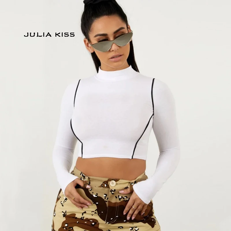 

Women Lined Crop T-shirt Fit On Cropped Top