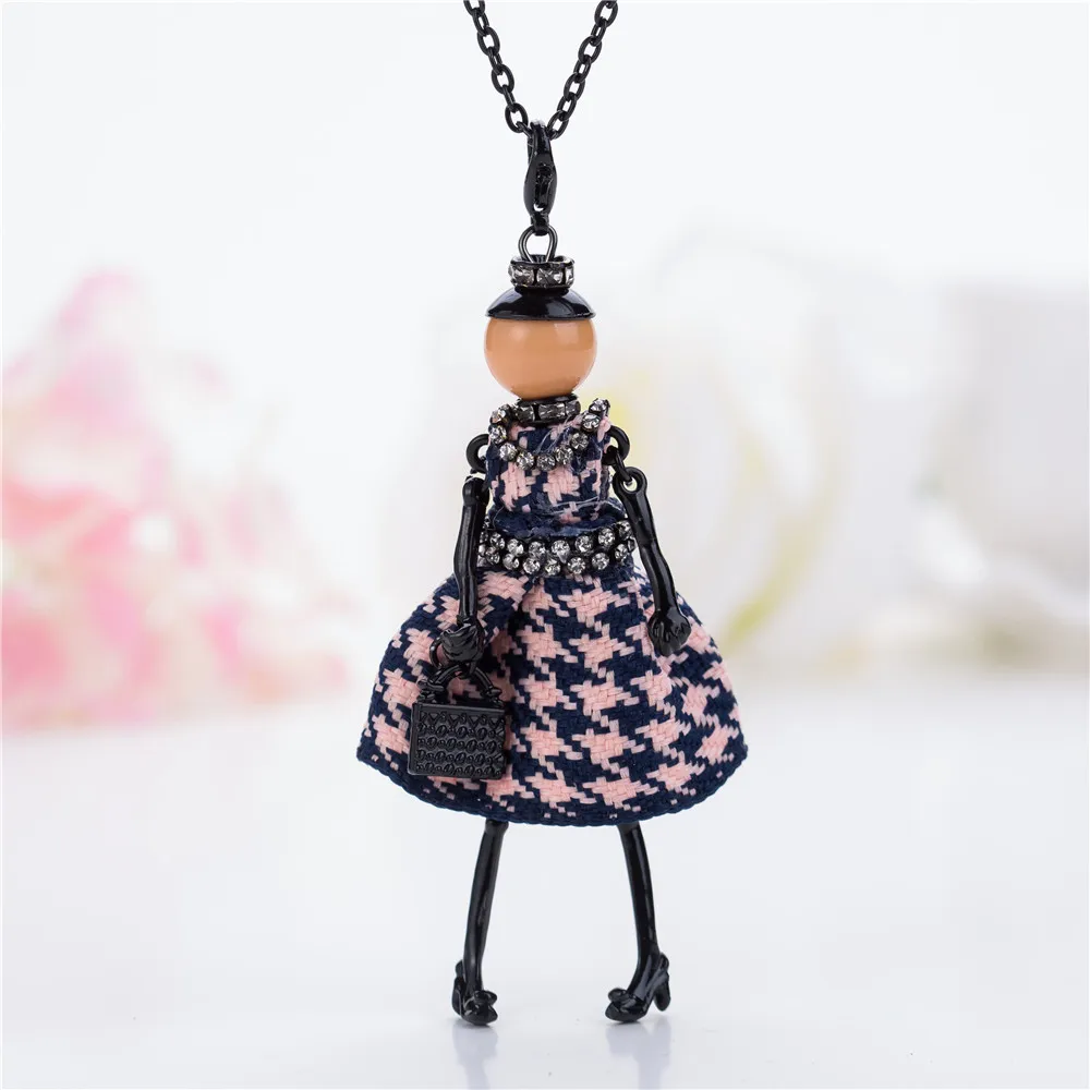 

Hot Black Long Cute Doll Necklaces Women Cotton Dress Baby Girls Pendant Maxi Brand Necklace Fashion Statement Jewelry collares