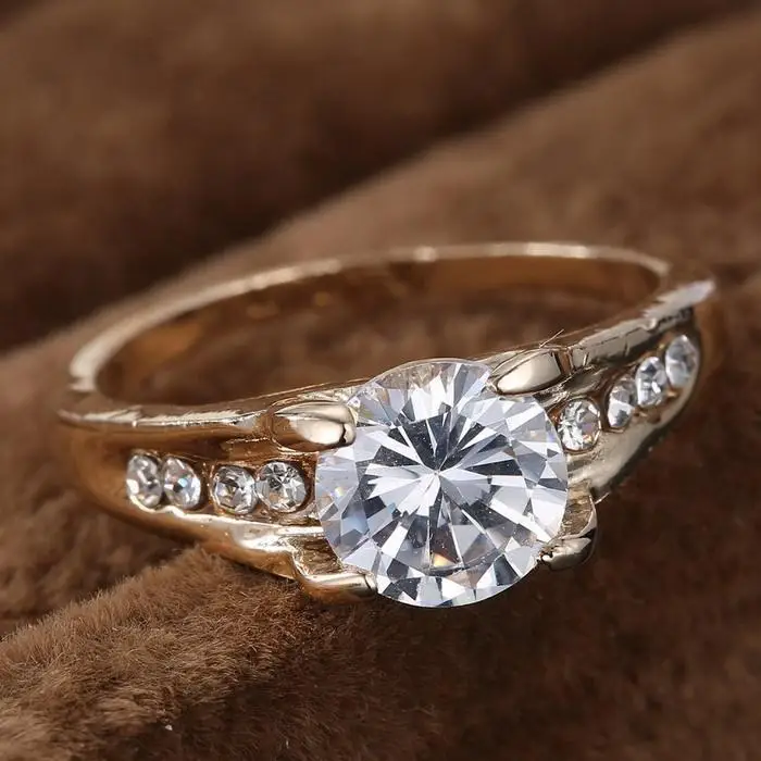 Любовь кольца для женщин палец белые круглые Стразы золотого цвета кольцо для женщин Кристалл подарок на свадьбу, помолвку