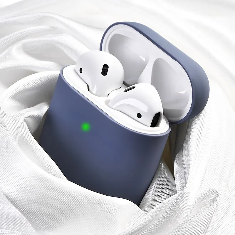 Шелковистый чехол из жидкого силикона для наушников Airpods 2 тонкий мягкий гибкий