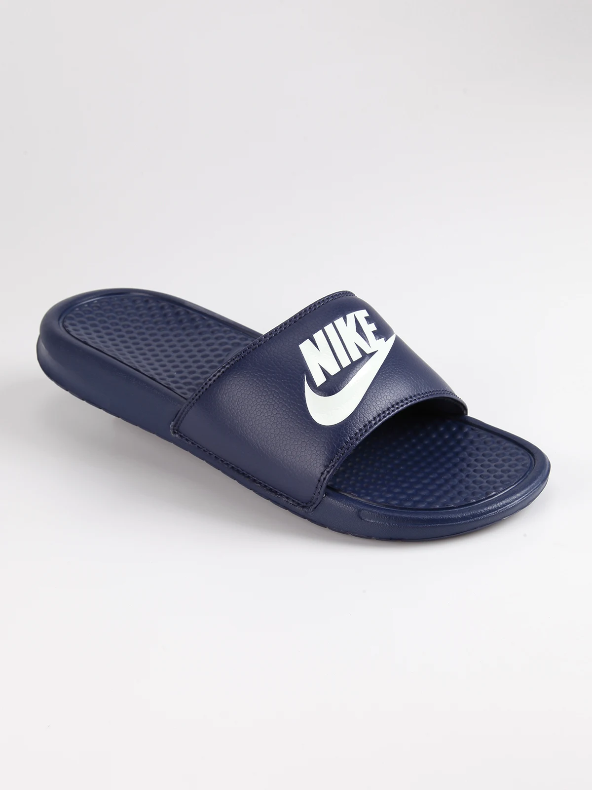 sport slippers nike