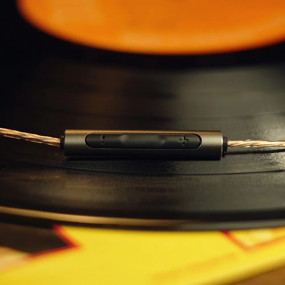 OF OM1 5N OFC Cable Dedicated 2PIN Upgrade Cable use for OM1 Whizzer HE03 with mic Cord Applies Original Headphones