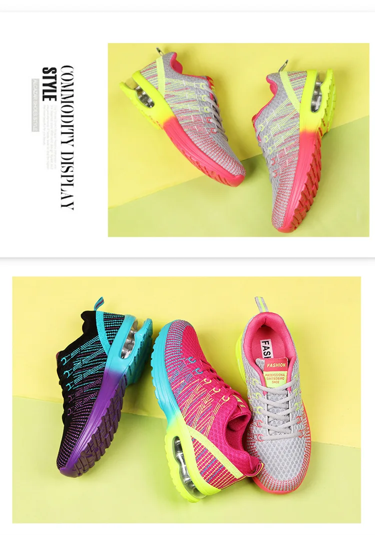 3208872221_907259684