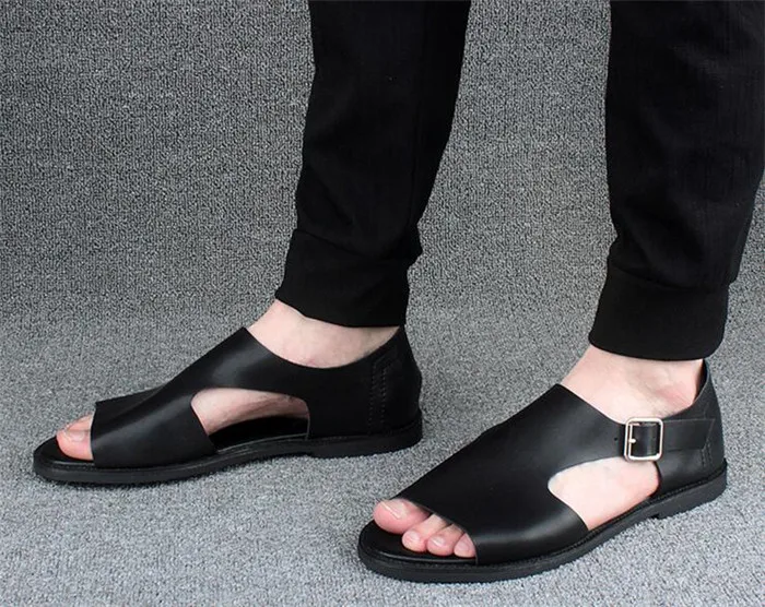 European station male summer new leather Roman sandals men's fashion