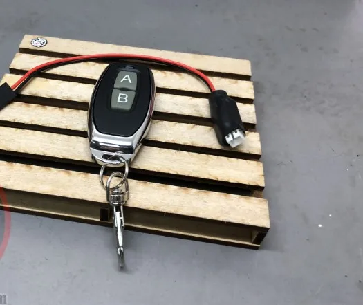 Радиоконтроллер winch Lipo Battery для CD15827 1/10 SCALE RC WRANGLER CRAWLER TRUCK Capo C2 jkmax ACE AXIAL SCX10 hRAXXAS