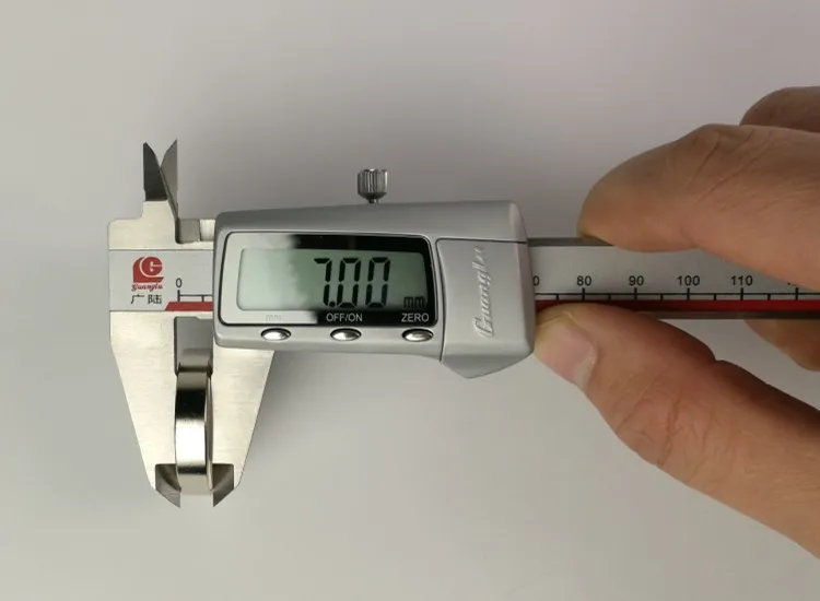 7501