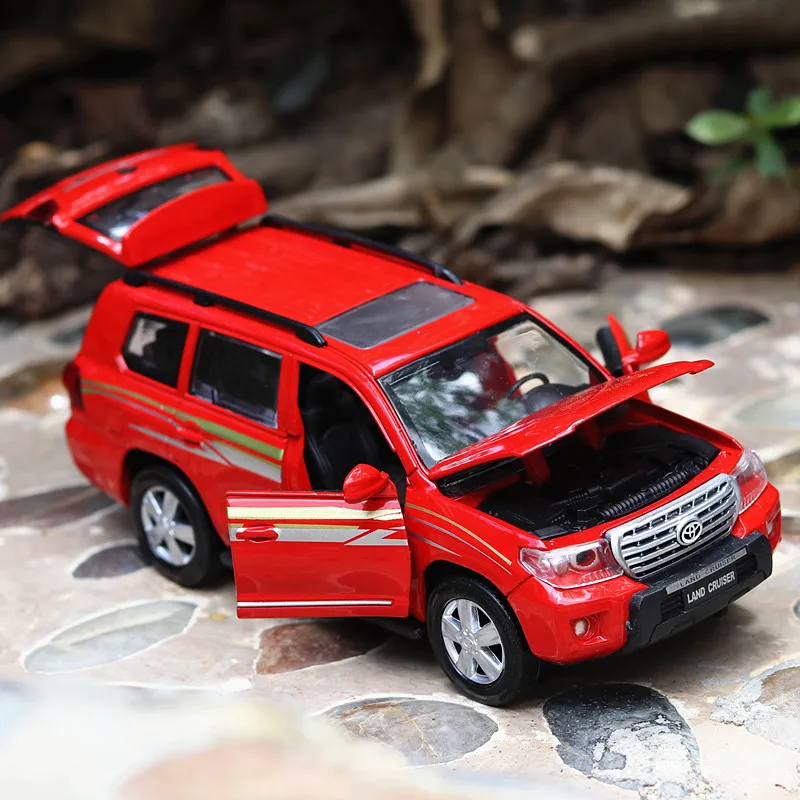 

1/32 Scale Toyota Land Cruiser Car Models Alloy Pull Back Car Toys With Sound Light Boys Gift Toys Red Black White