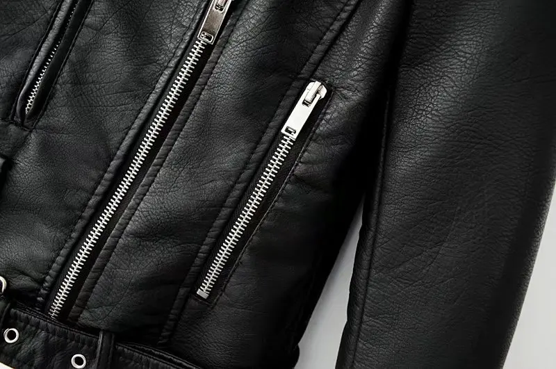 4512312289_1139178779