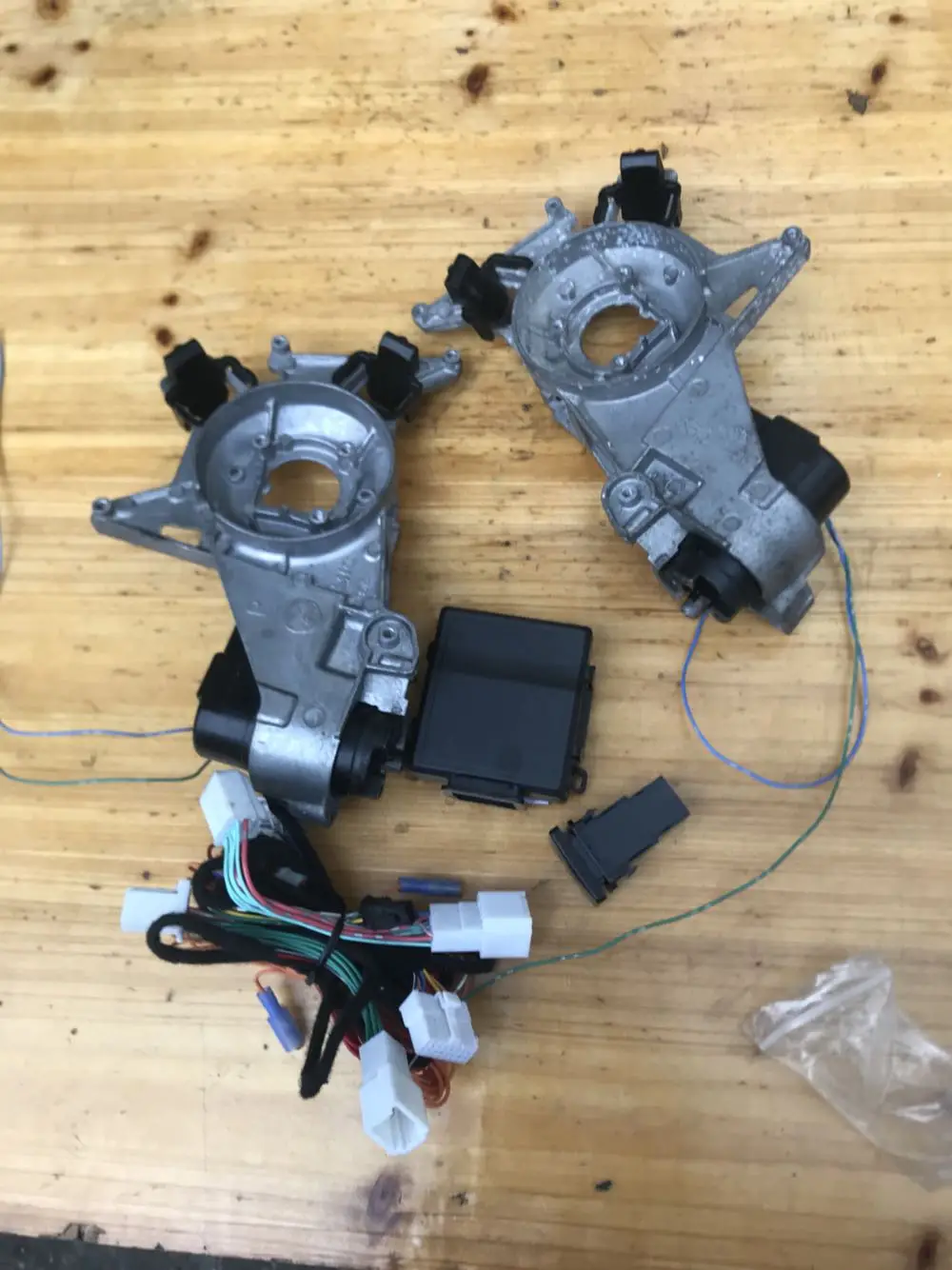 lc200-1