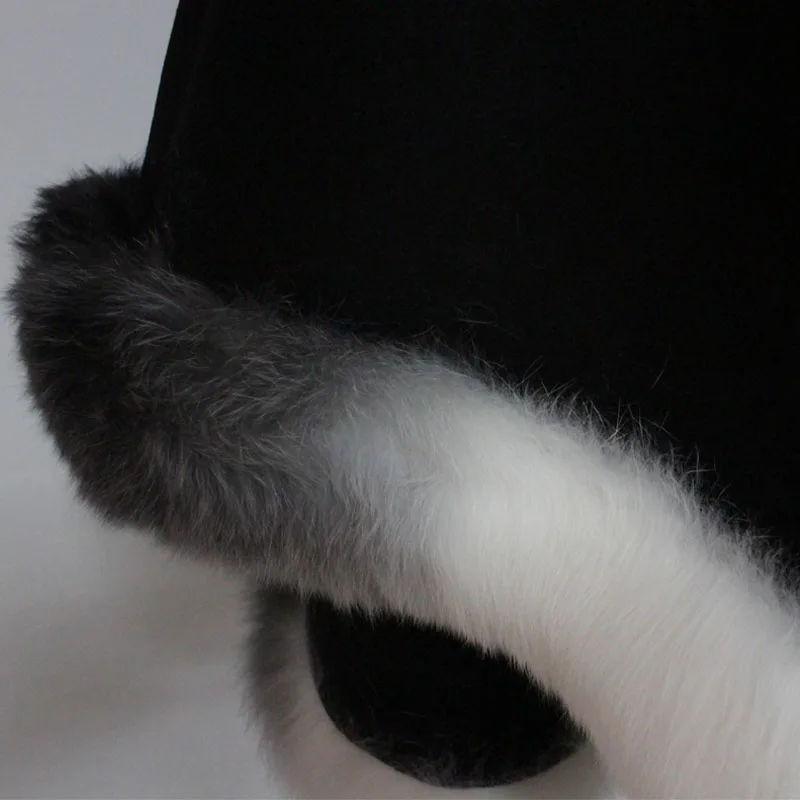 Рисунок 6 - Женская окрашенная шаль SC01