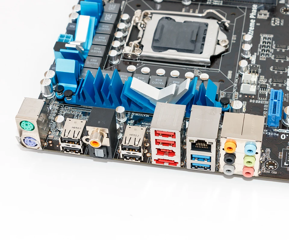 плата р47. 2. плат р. материнская плата m5a97. Gigabyte ga-p55-ud3.