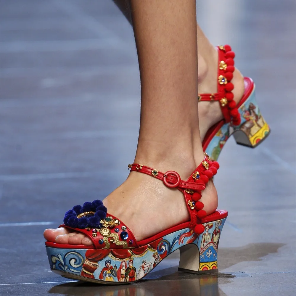 

Fashion Catwalk Platform Wedge Sandals Bohemia Style Summer Shoes Woman Printing Crystal Pompom Gladiator Sandals Women Pumps