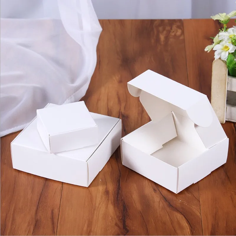 10pcs Mini Blank Kraft Paper Box White Black Candy Box Wedding Favors Gift Box Package Birthday Party Decoration Boxes Small - Цвет: Белый